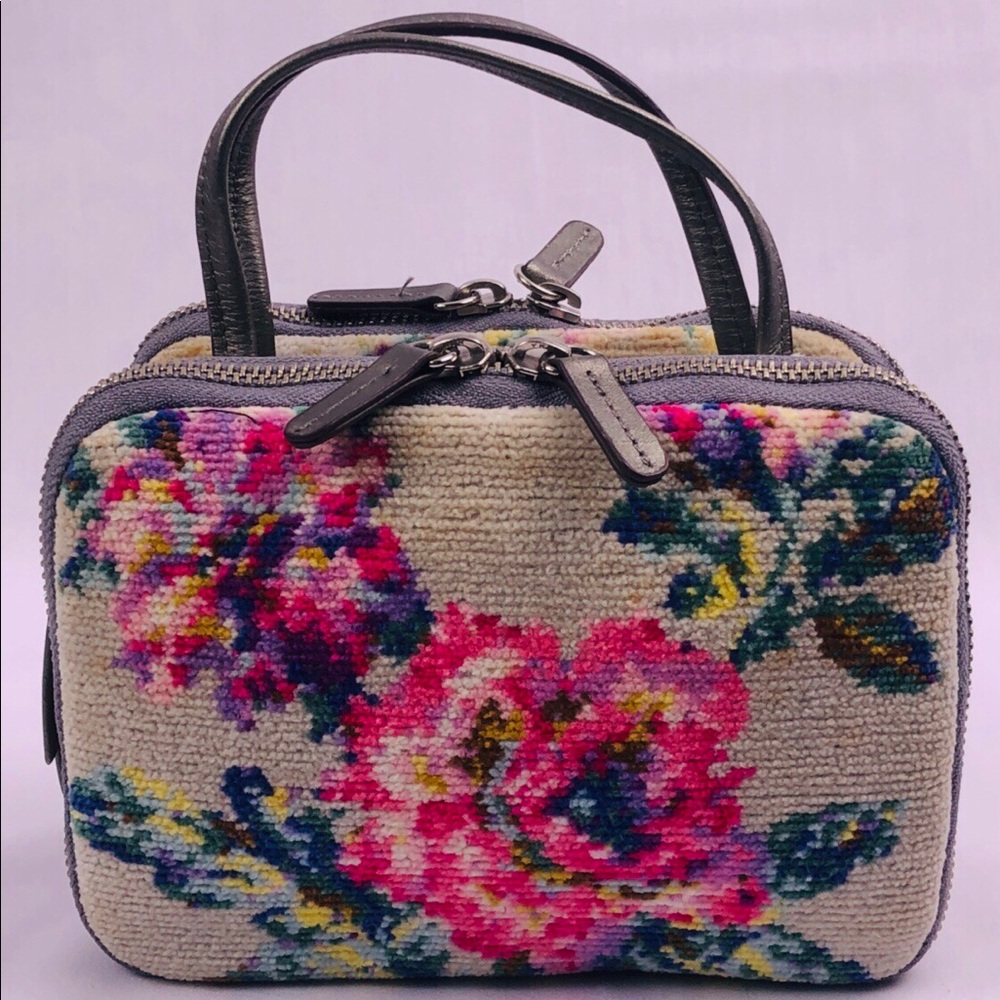 Cute Mini Tote. Popular Japanese Brand.
